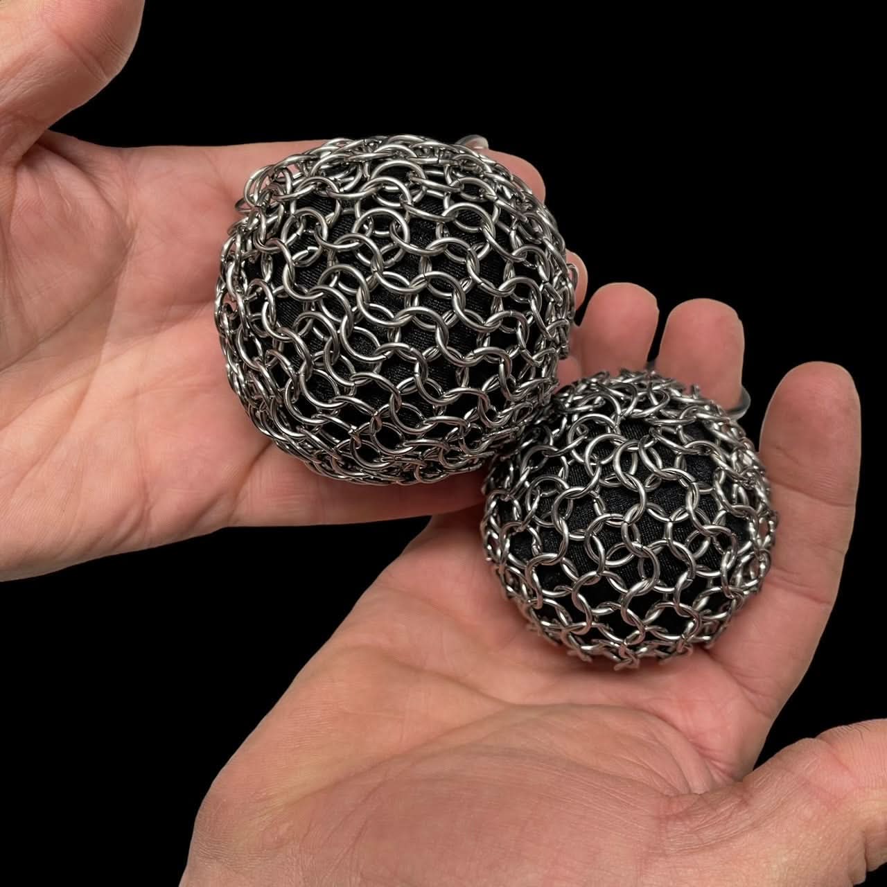 Chain Maille BALLS - Firm Squish & Picking Support - 2 size