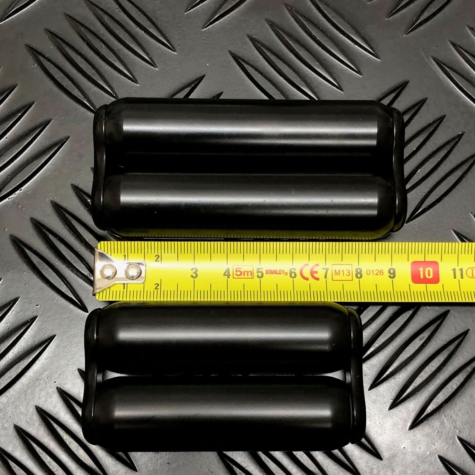 305 gram SMOOTH Hand Roller by Kaiko