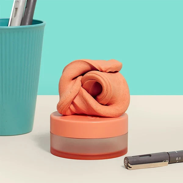 Clementine Blur Speks Calming Focus Putty