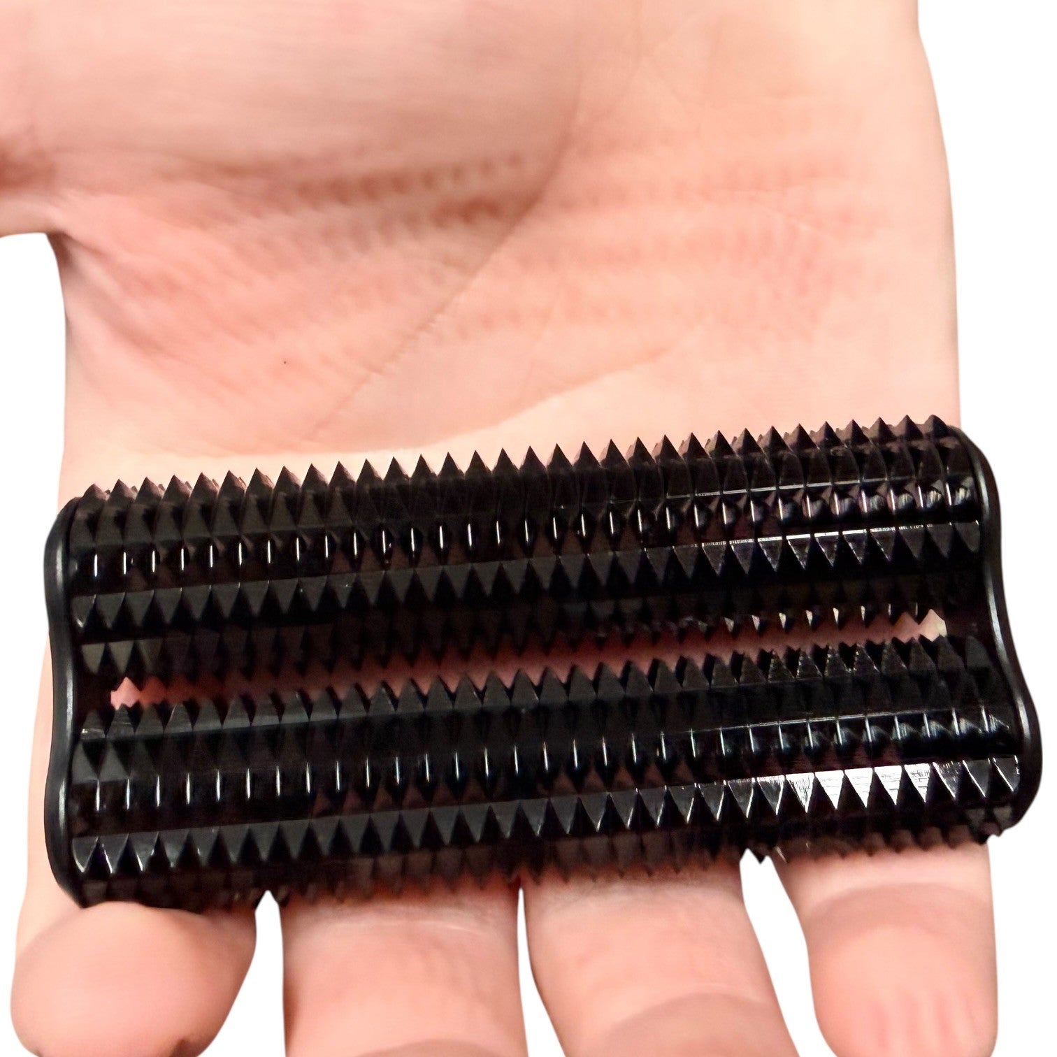 Spikey Hand Roller – Black 285g