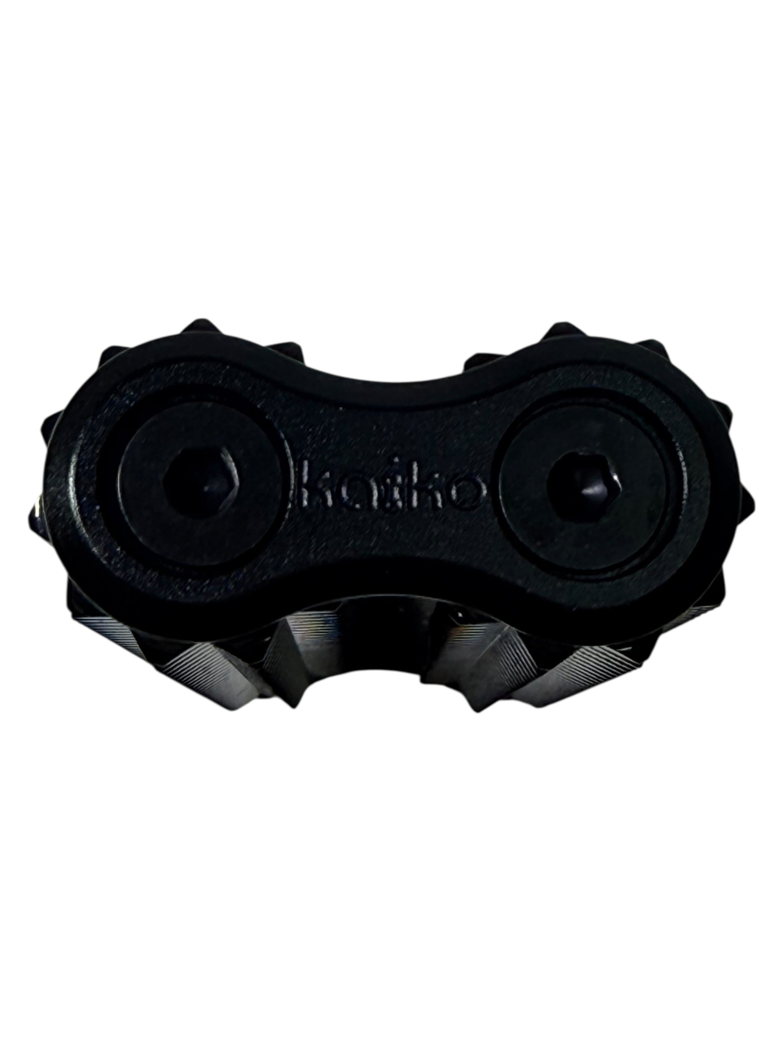Spikey Hand Roller – Black 285g