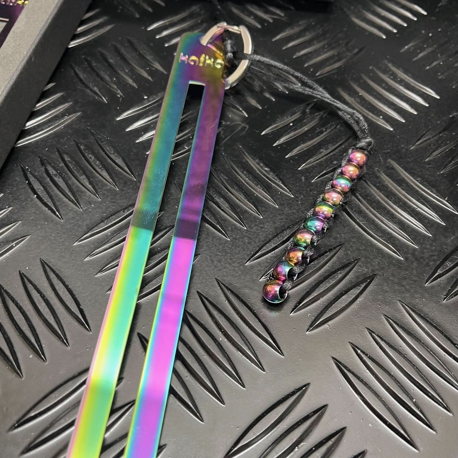 Metal Bookmark with Fidget Hook & Reading Guide - Fidgets not included