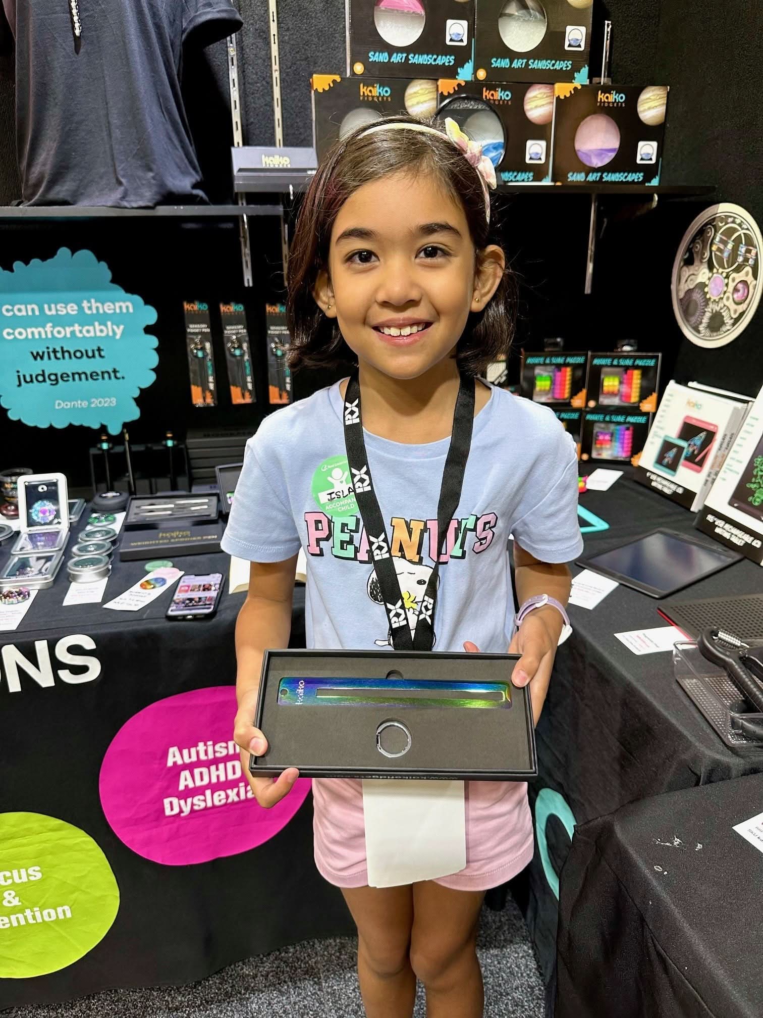 Metal Bookmark with Fidget Hook & Reading Guide - Fidgets not included