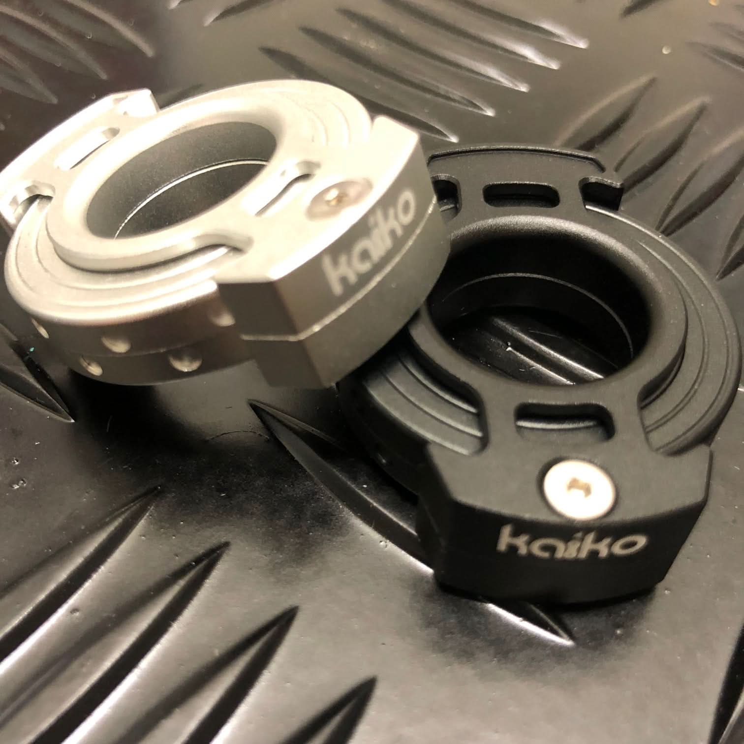 Metal Spinner Ring Oil Slick 75g