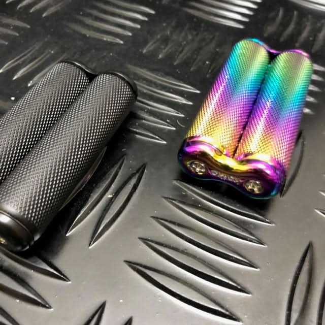 Mini Hand Roller Duo in TIN - twin pack of textured & smooth 145 grams