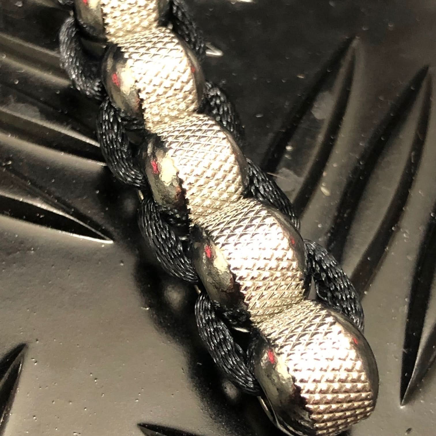 NECKLACE - CRUNCHY Caterpillar