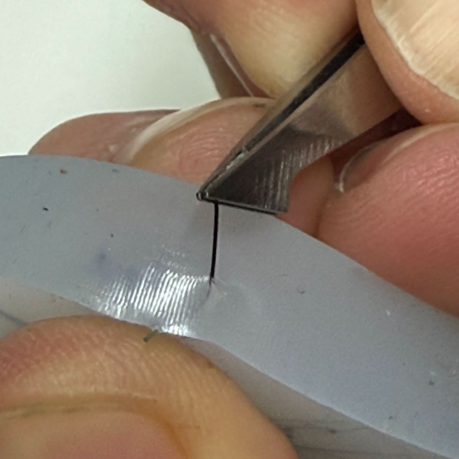 Pick 'Em Bundle 6 = Pick 'Em Starter Set Tin + Two Put 'Em Putty - Bundle & Save