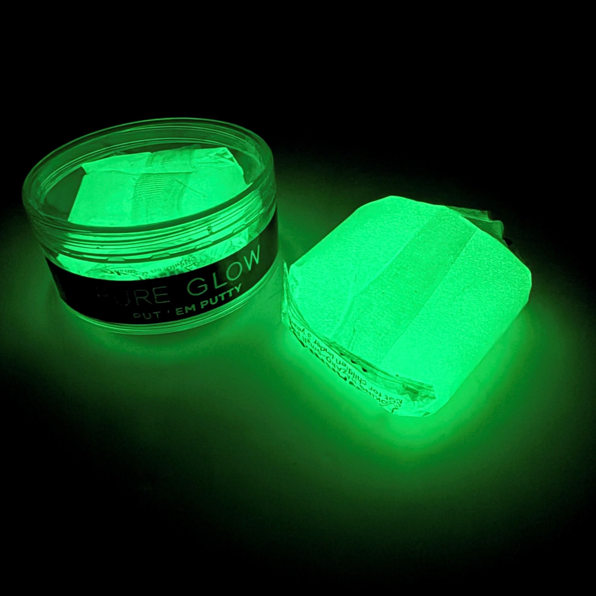 PURE Glow Put 'Em Putty