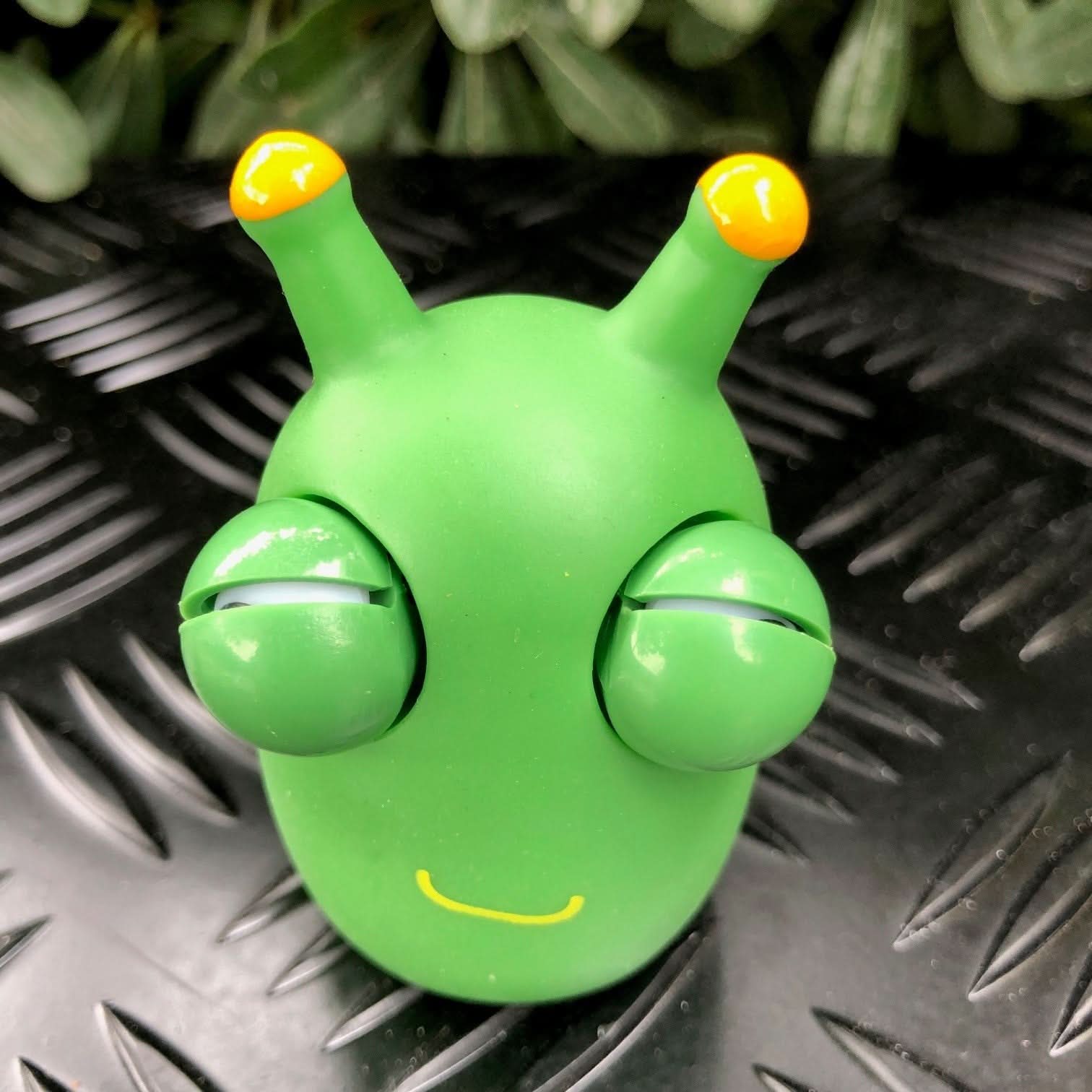 "Slyder" the Eye Popping Caterpillar Fidget