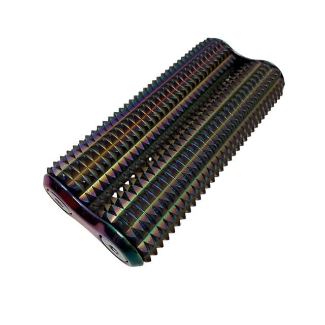 Spikey Hand Roller by Kaiko