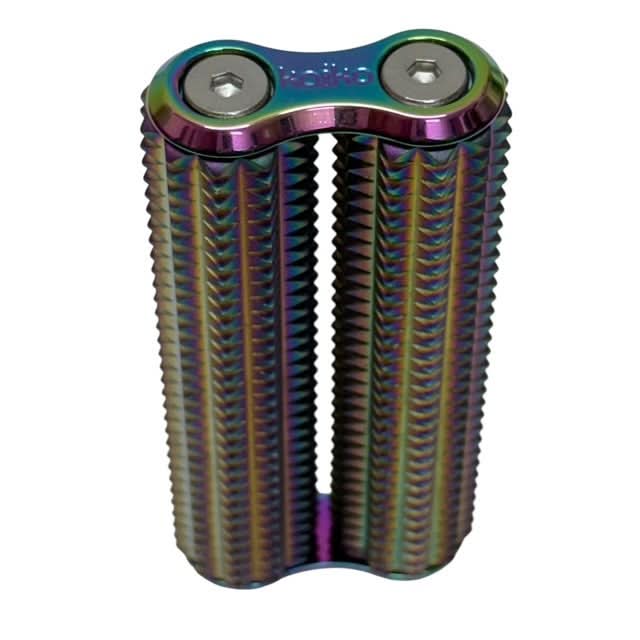 Spikey Hand Roller by Kaiko