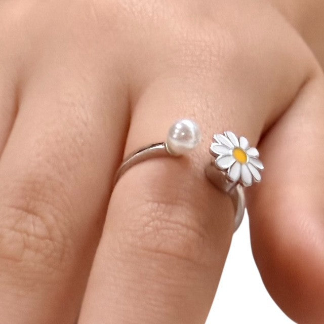Daisy Fidget Ring