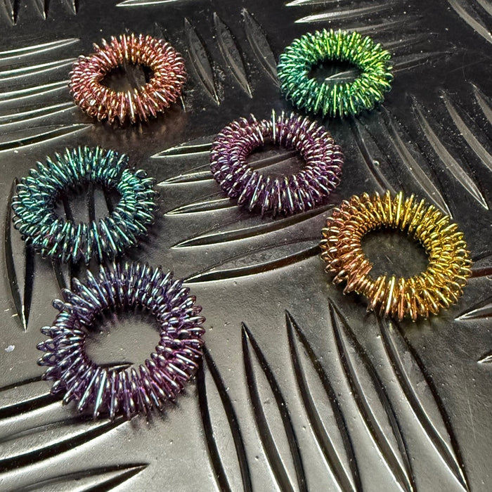 OIL SLICK Finger Spikey DUO by Kaiko - World Exclusive