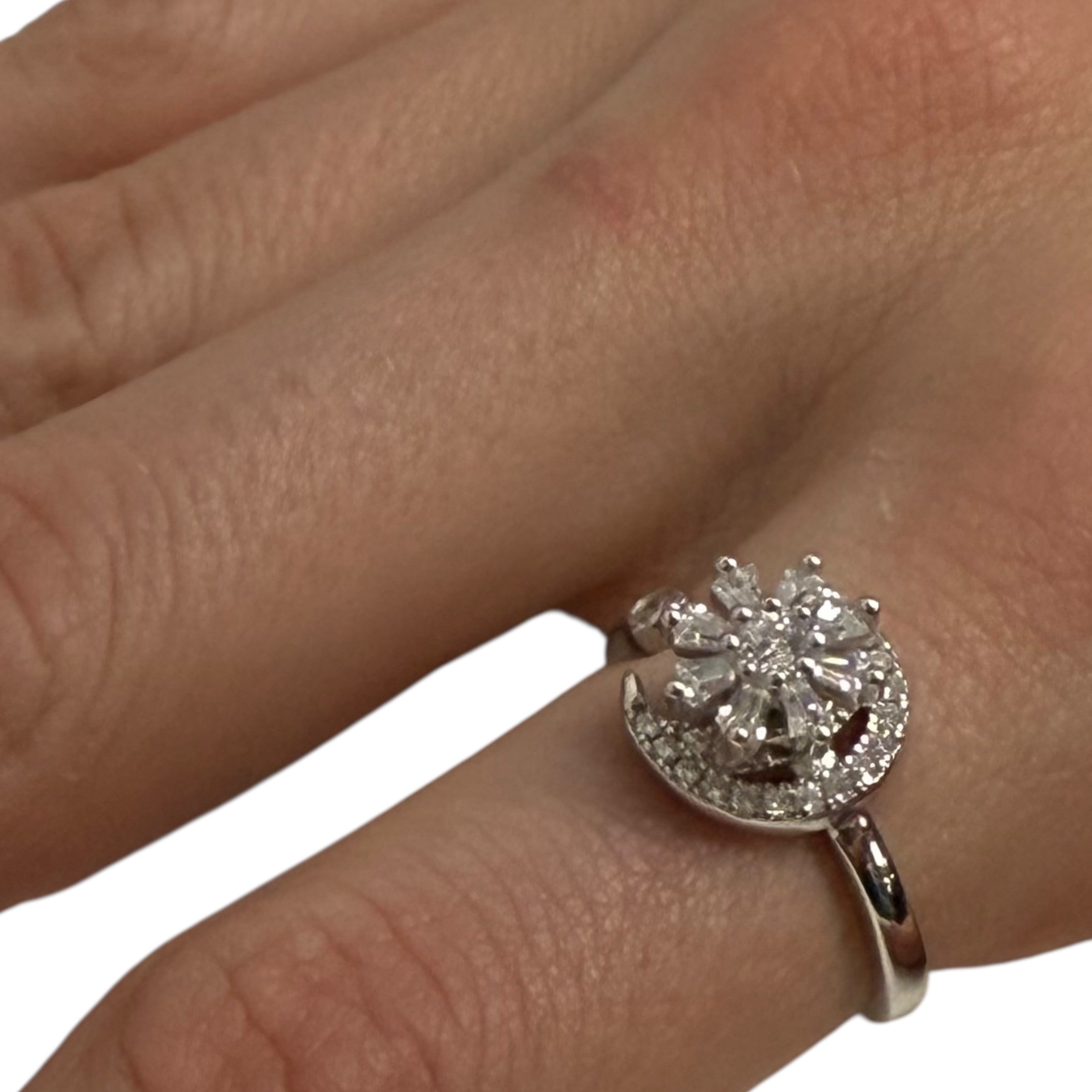 Luno Fidget Ring - Diamante Spinning Flower with Half Moon Surround for Anxiety