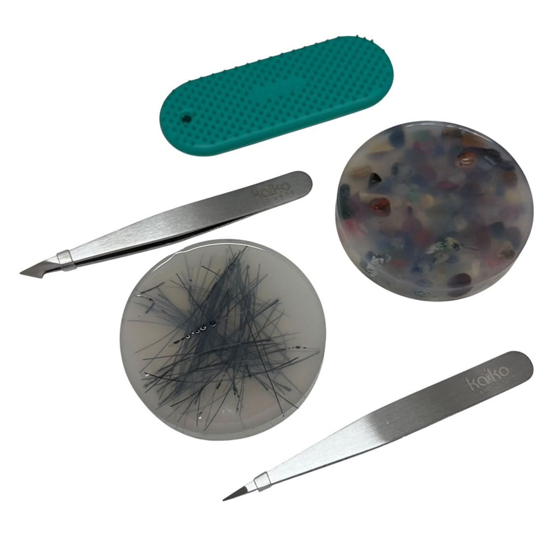 Pick 'Em Bundle 6 = Pick 'Em Starter Set Tin + Two Put 'Em Putty - Bundle & Save