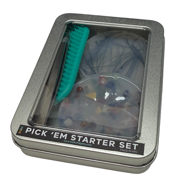 Pick 'Em Bundle 6 = Pick 'Em Starter Set Tin + Two Put 'Em Putty - Bundle & Save
