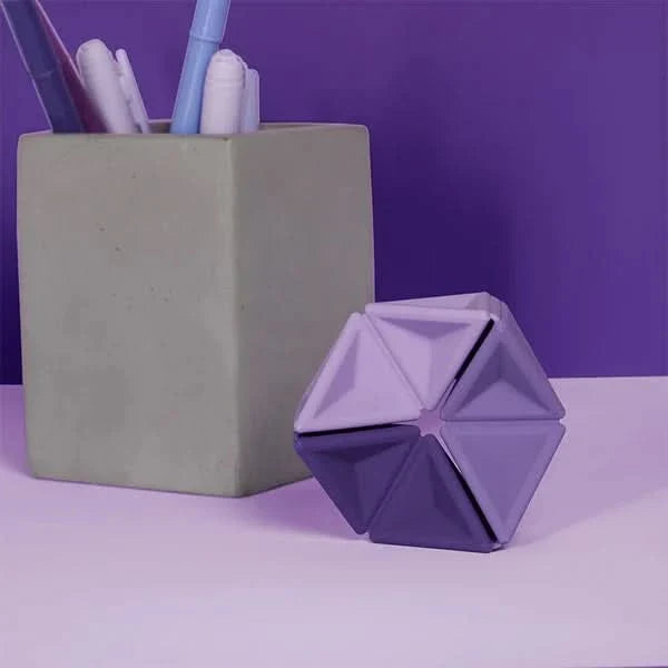 Pivot Silicone Flexagon by Speks