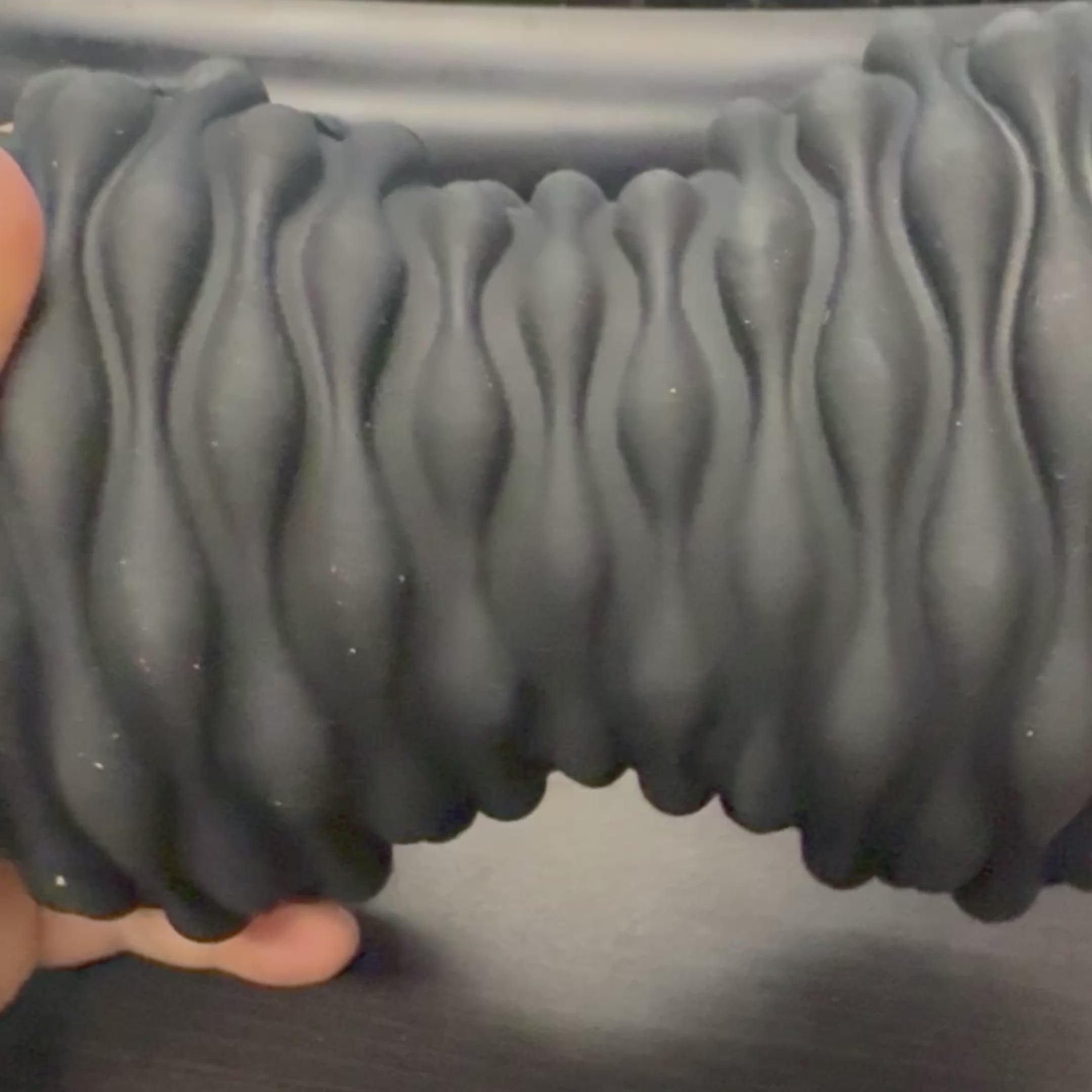 Load video: Wave : Rechargeable Vibrating Massage Ball - Peanut Shape