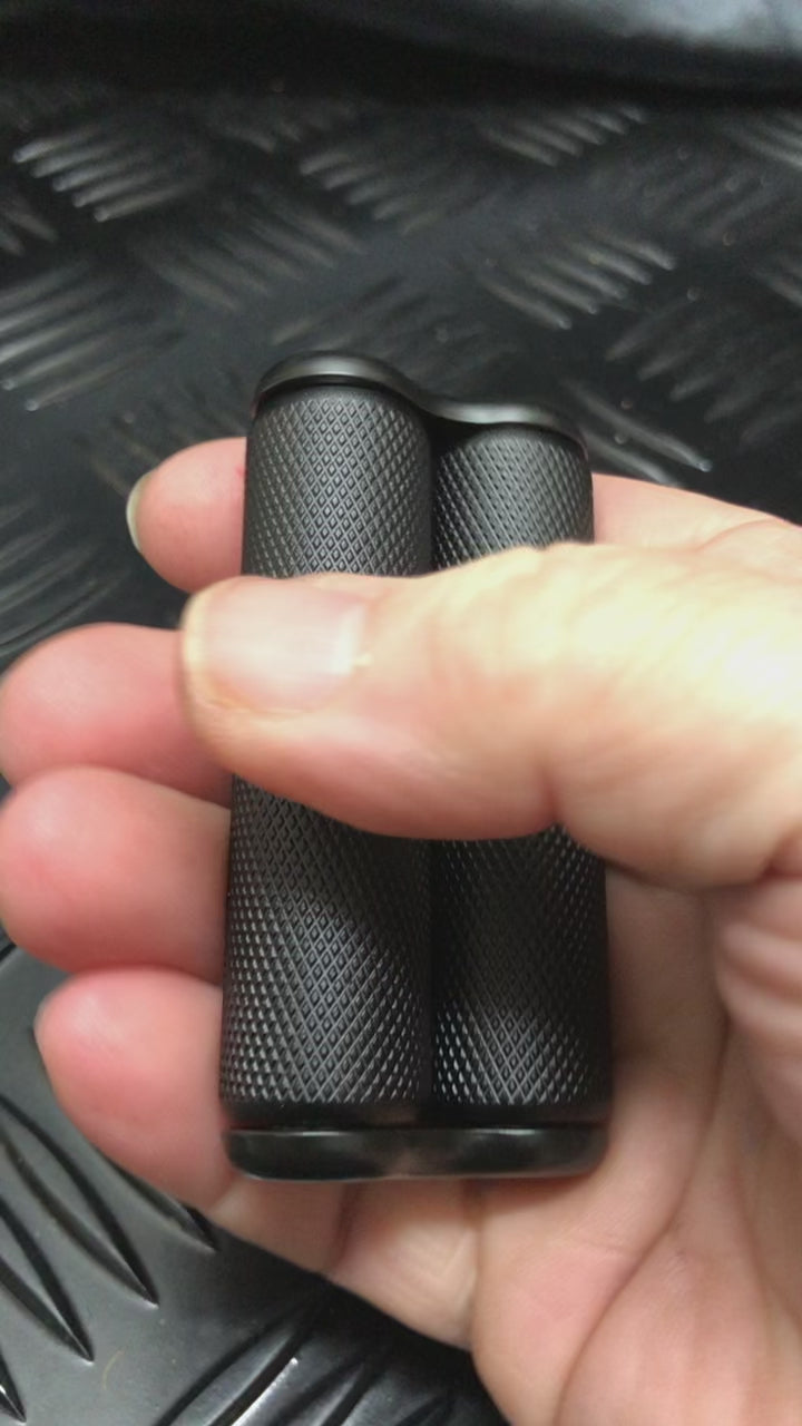 Load video: 145 gram Mini Hand Roller