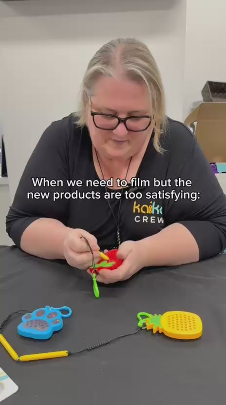 Load video: Pineapple Magnetic Pad Keyring