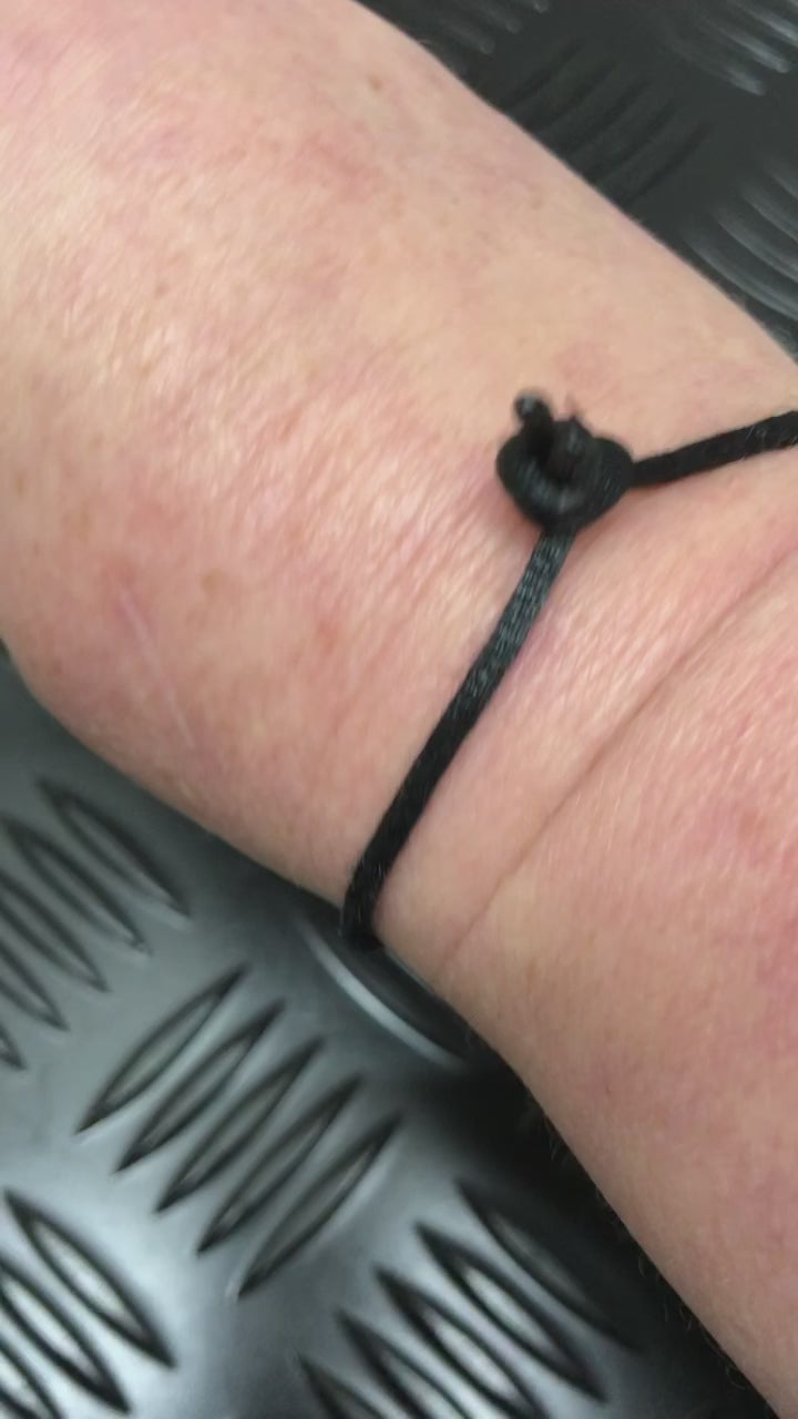 Load video: HAND Caterpillar Fidget