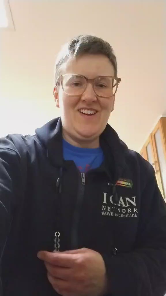 Load video: Block Out Cooling Head Mask – a cool ‘hug’ for your head