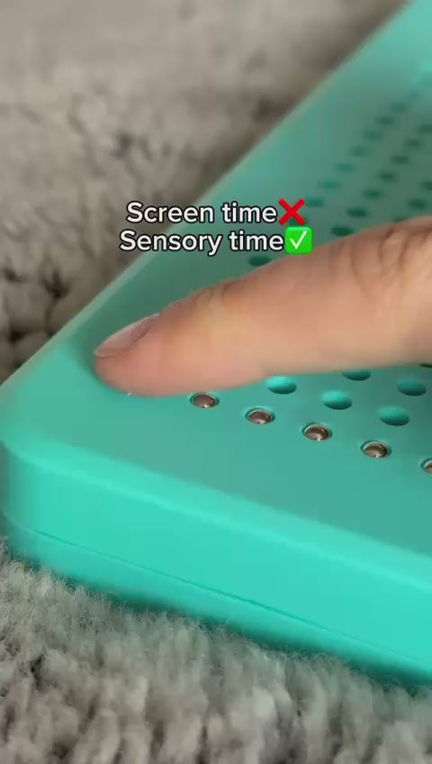 Load video: 2-in-1 Magnetic Board