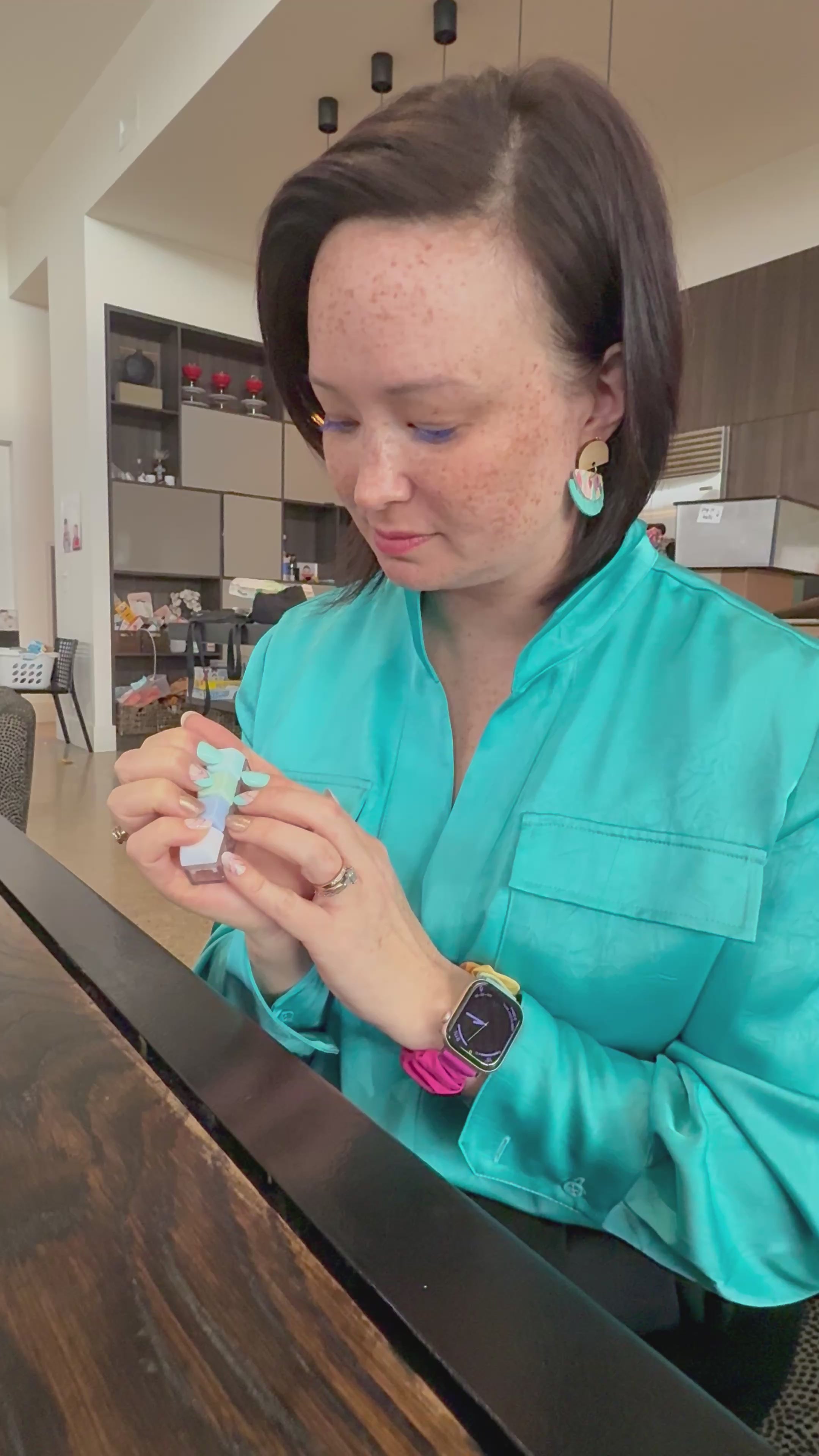 Load video: Keyboard Click Fidget on Metal Keychain