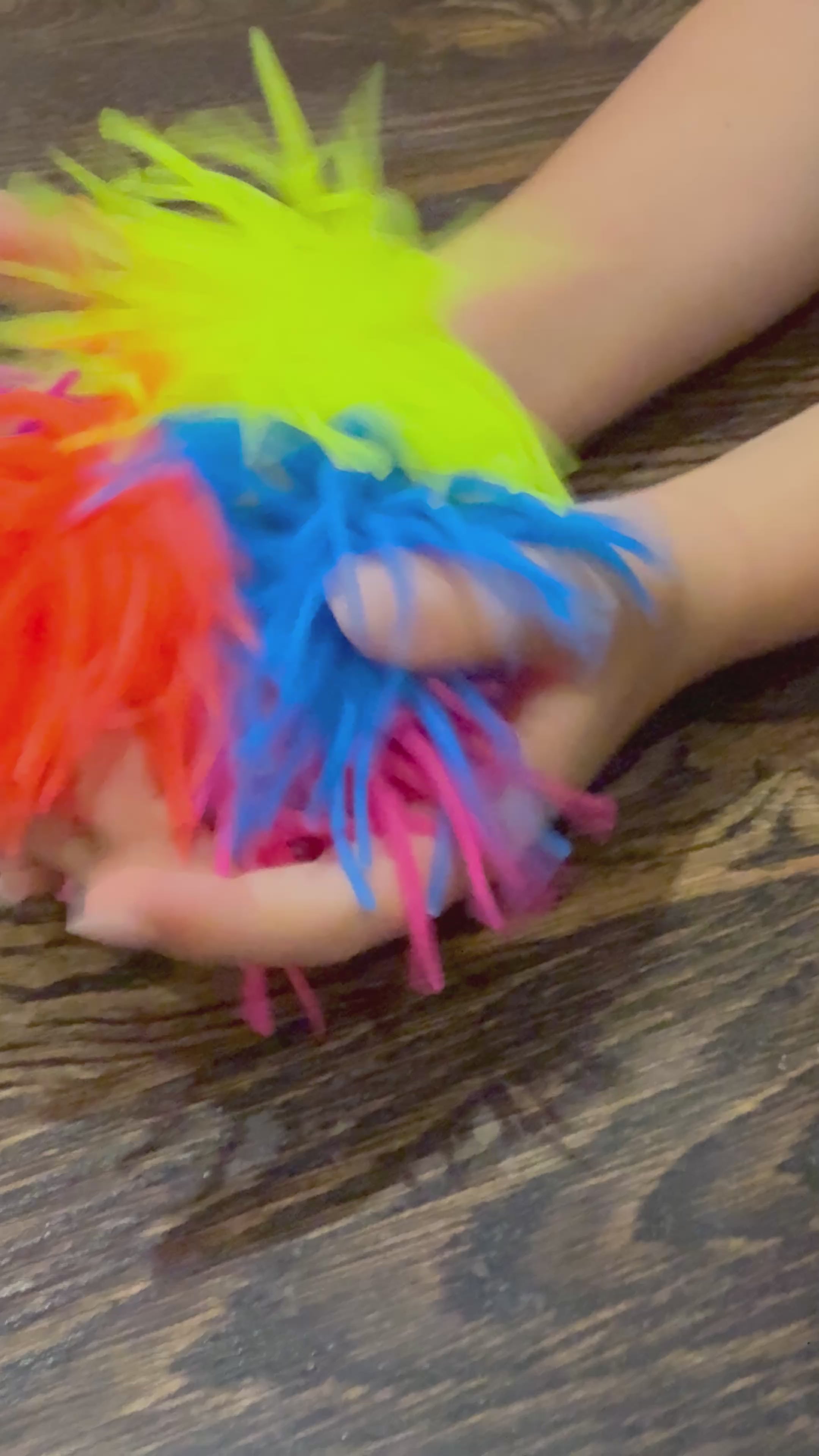 Load video: VIBRANT Colour Tickle On Top - Pack of 6 Sensory Squishy Toppers