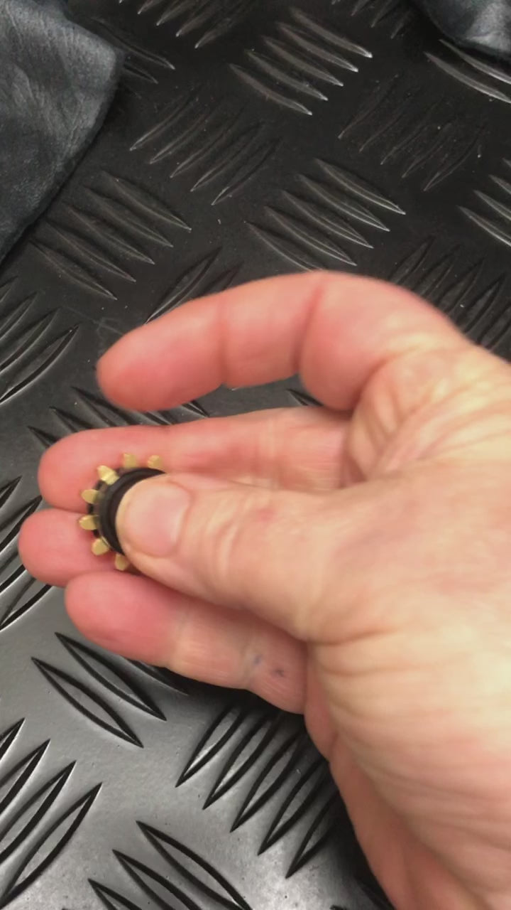 Load video: Mini Cog by Kaiko