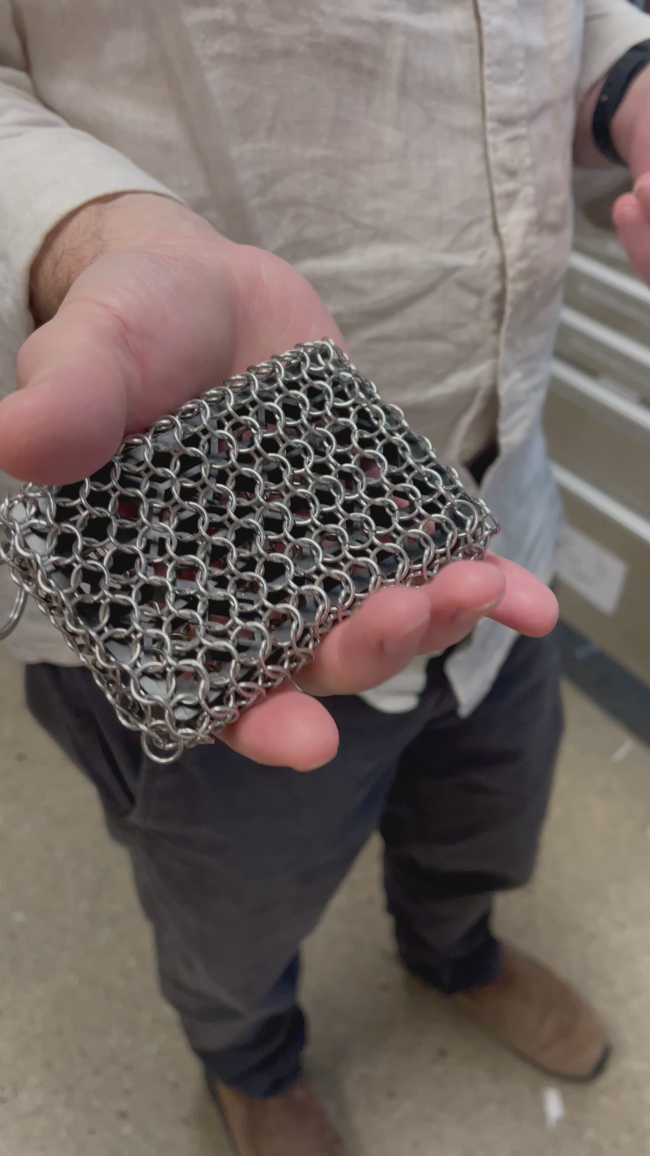 Load video: Chain Maille 'Picking' Squishy Pad