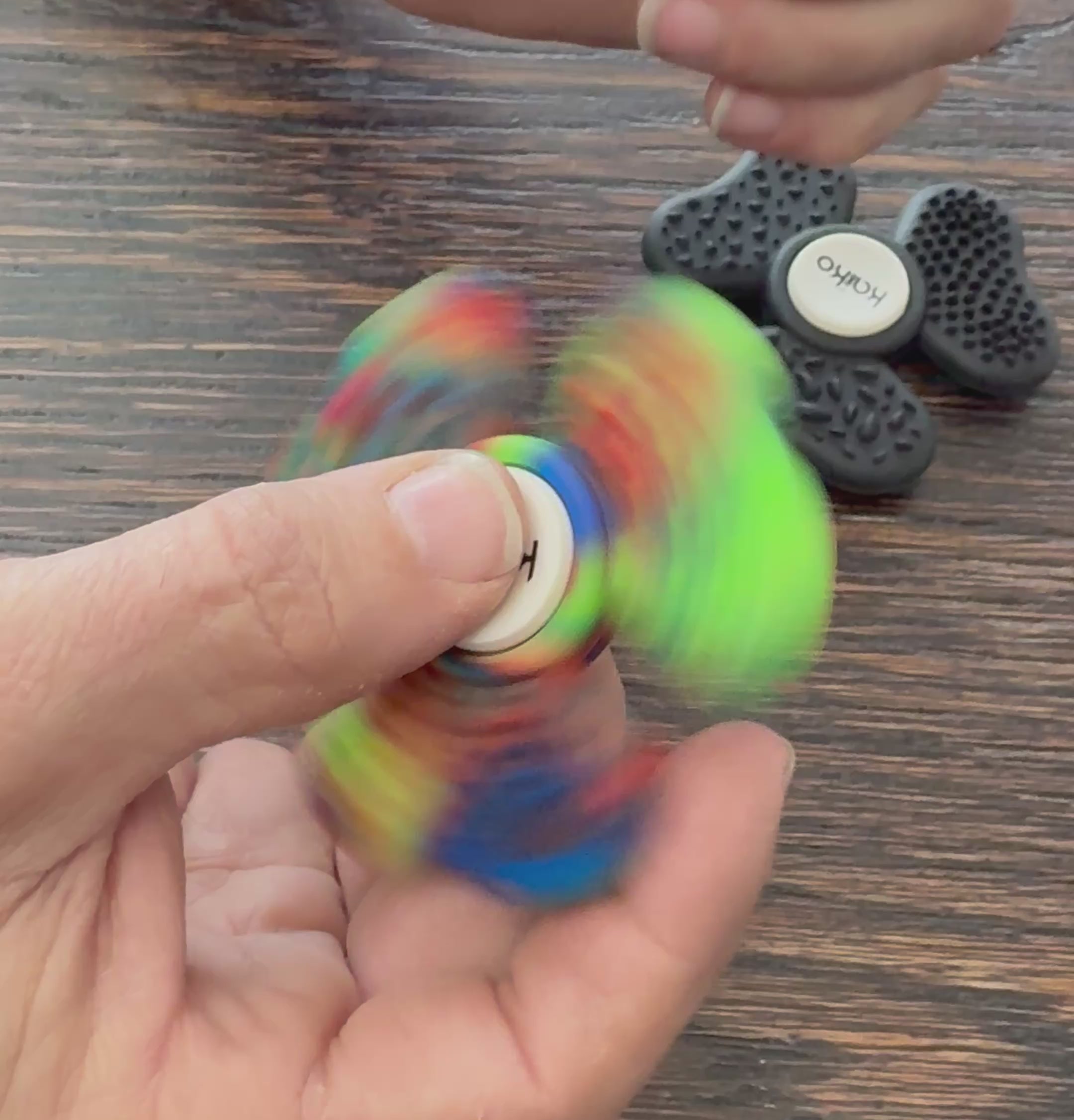 Load video: Sili Spinner - Multisensory Spinner with 6 Different Textures