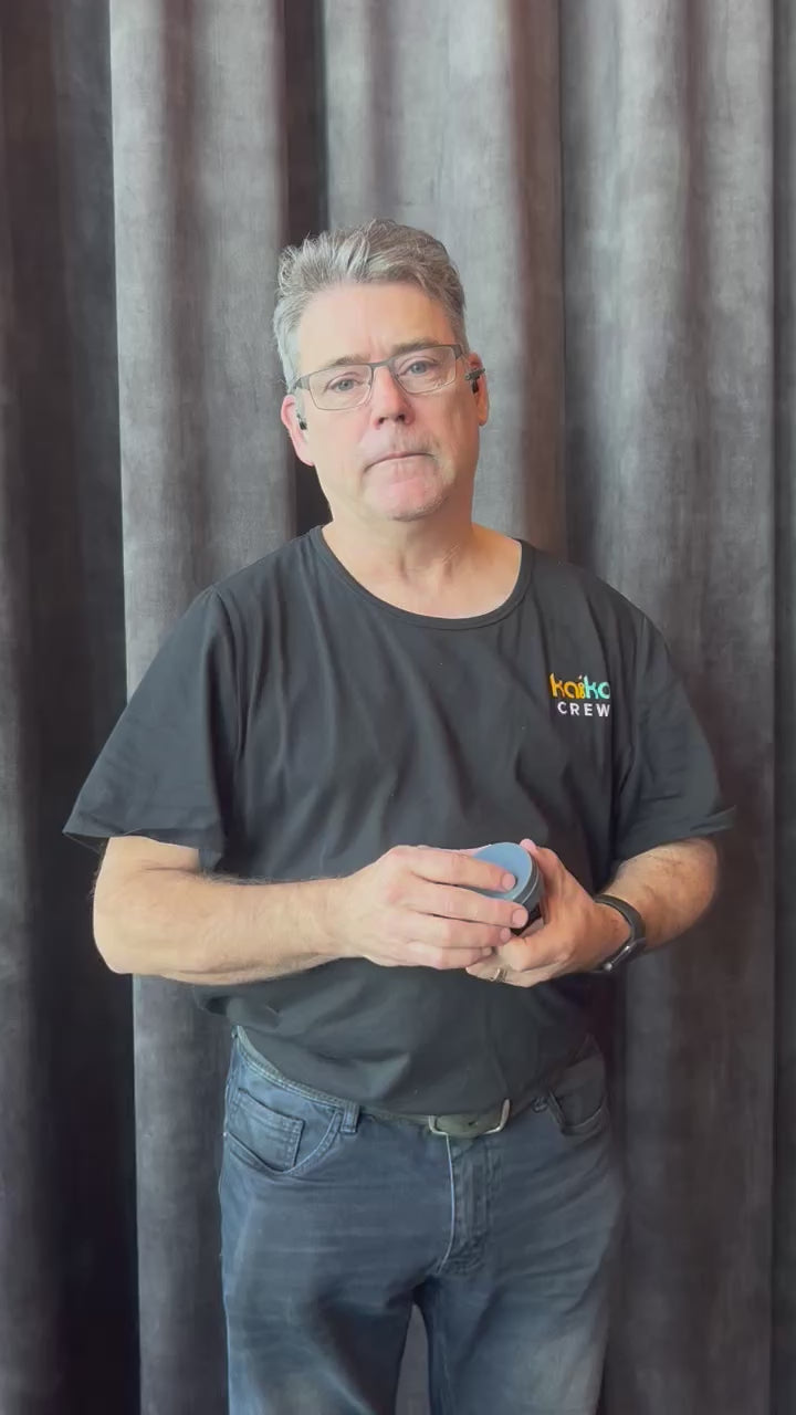 Load video: Speks Oil Slick Mini Crags Magnetic Putty