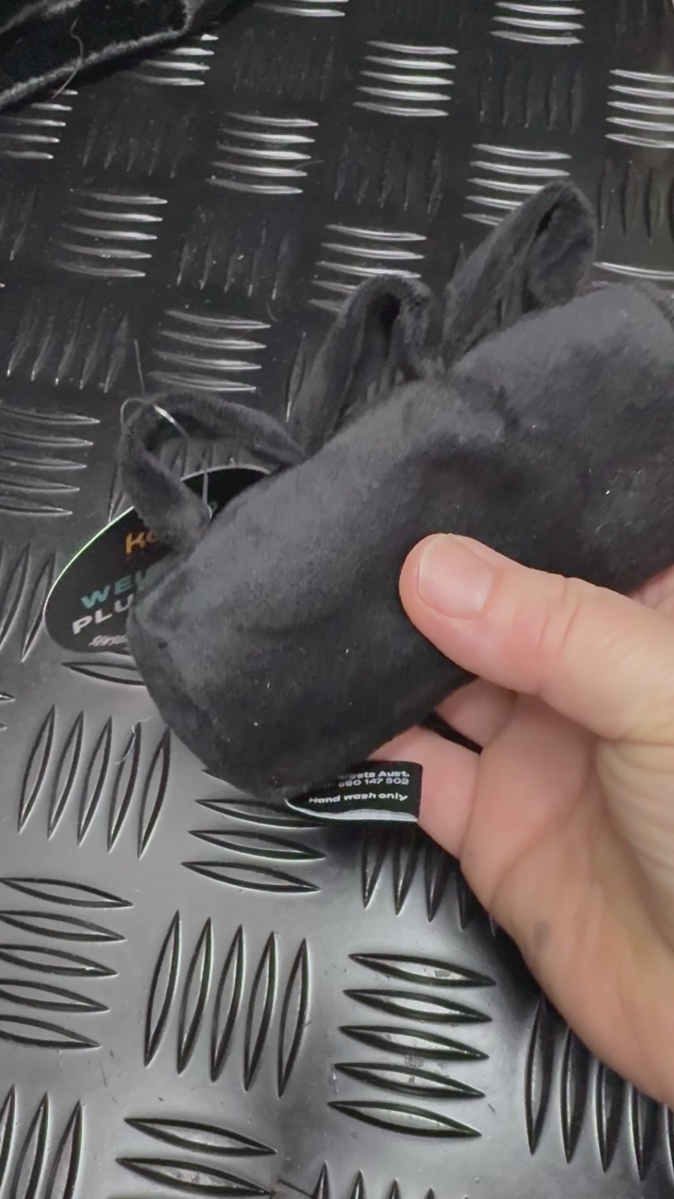 Load video: WEIGHTED Plush Grip with Kinetic Sand - 265gm