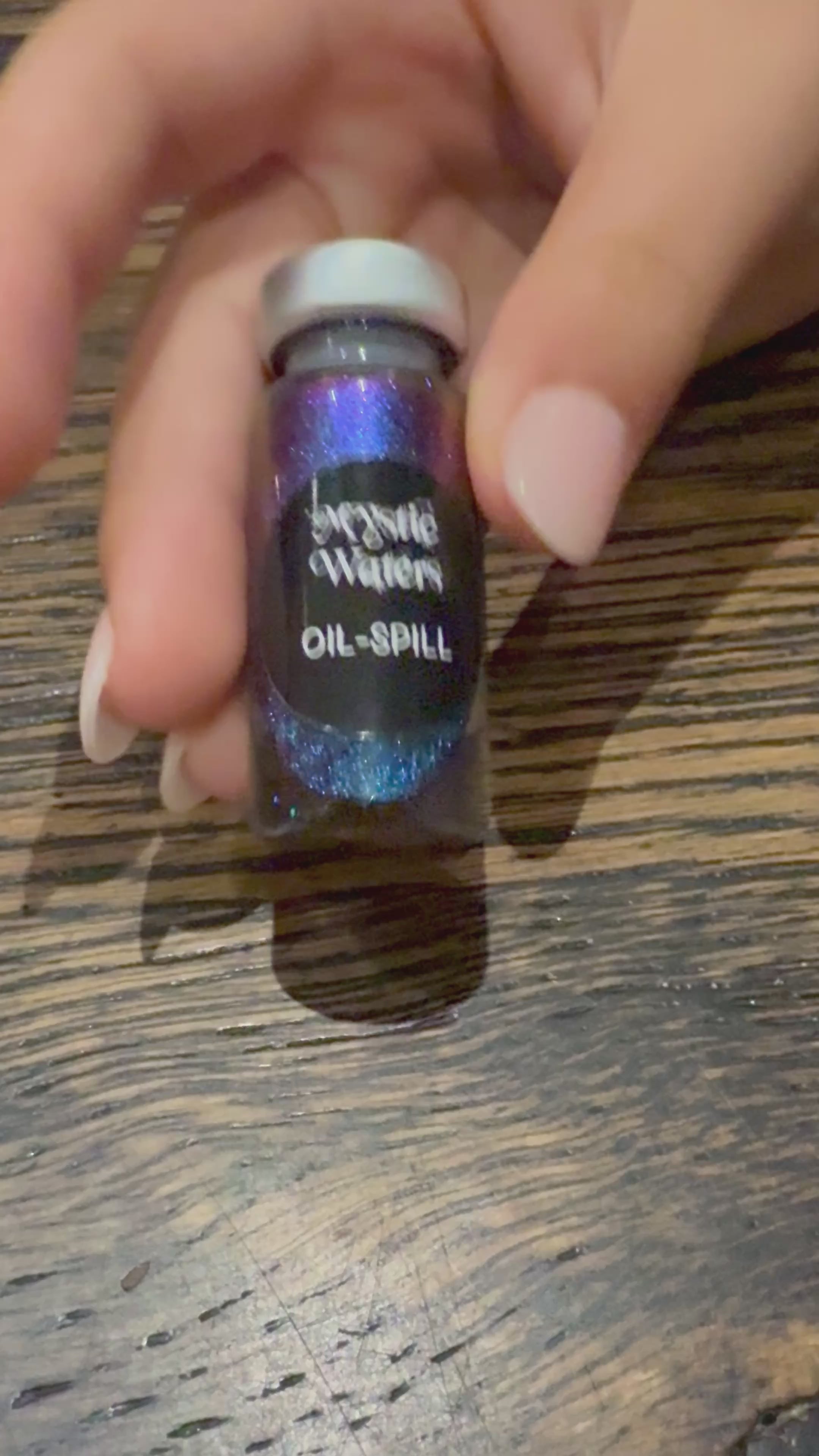 Load video: Mystic Waters Mini Calm Bottles in Storage Case
