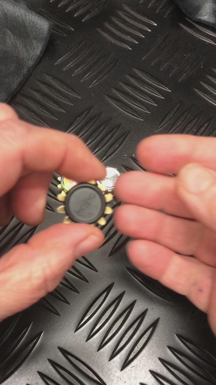 Load video: Mini Cog by Kaiko