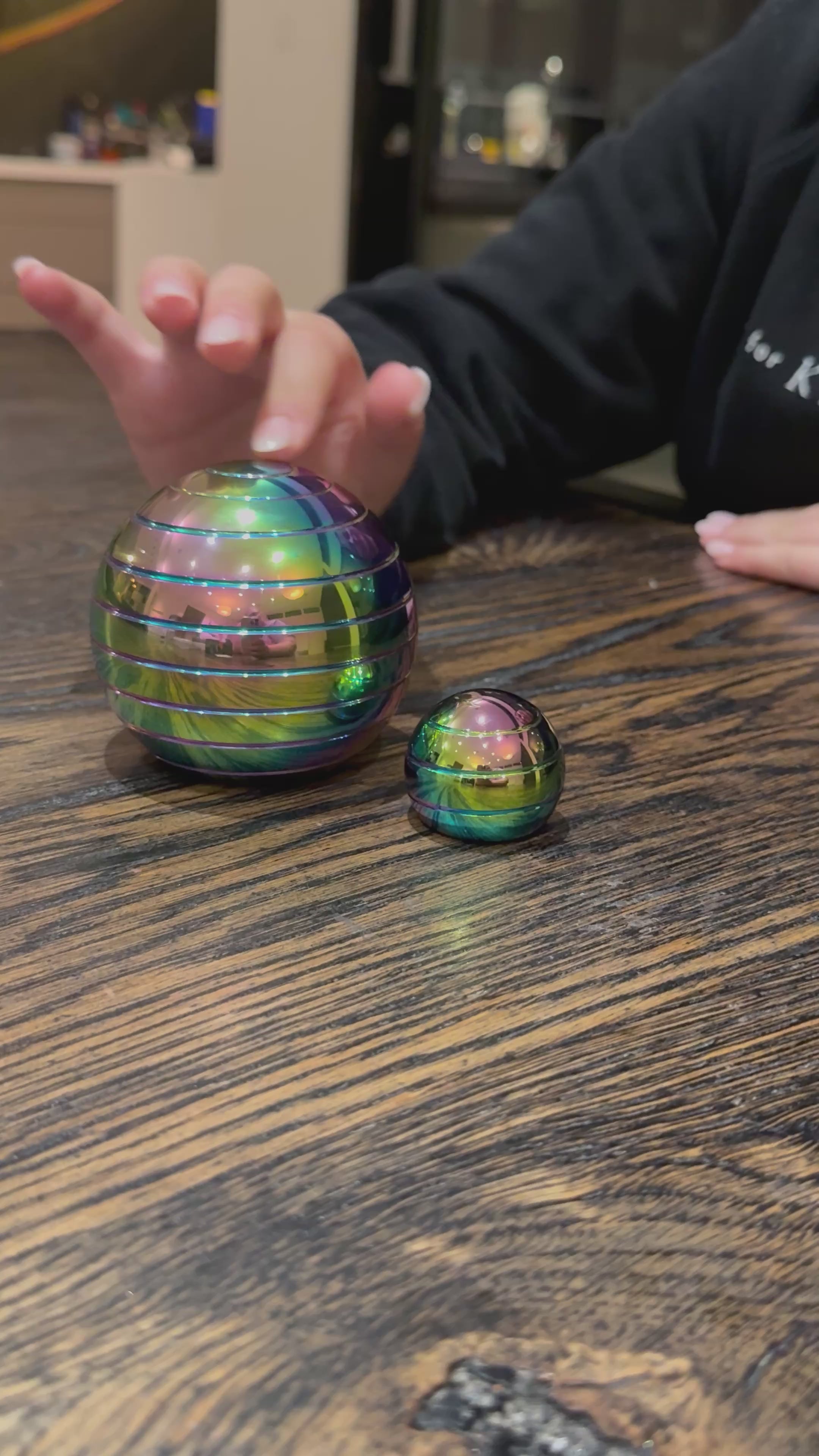 Load video: MEGA Oil Slick Spinning Gyro  - 807 grams  Kaiko Exclusive