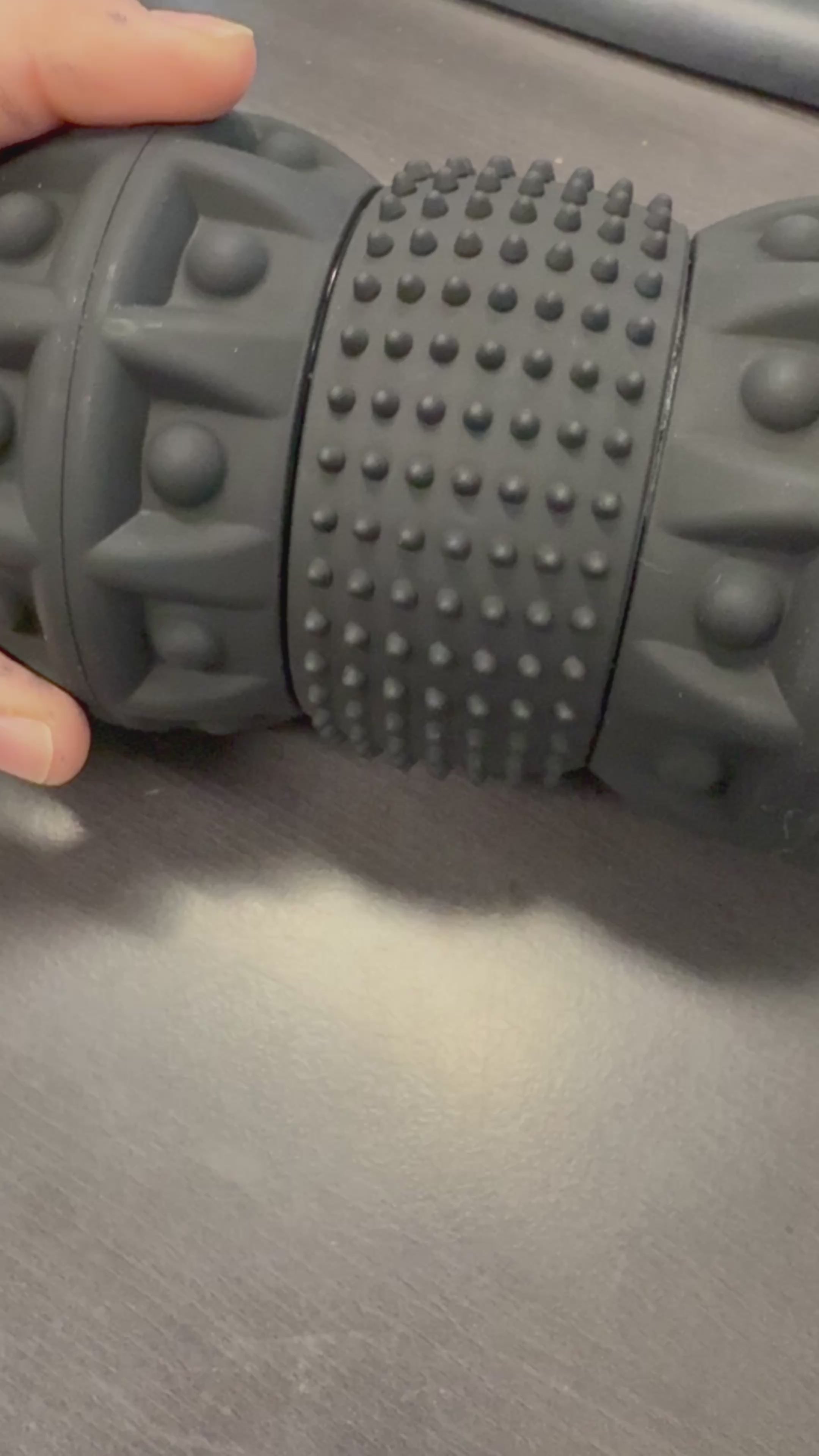 Load video: Orbit : Vibrating Massage &amp; Regulation Tool