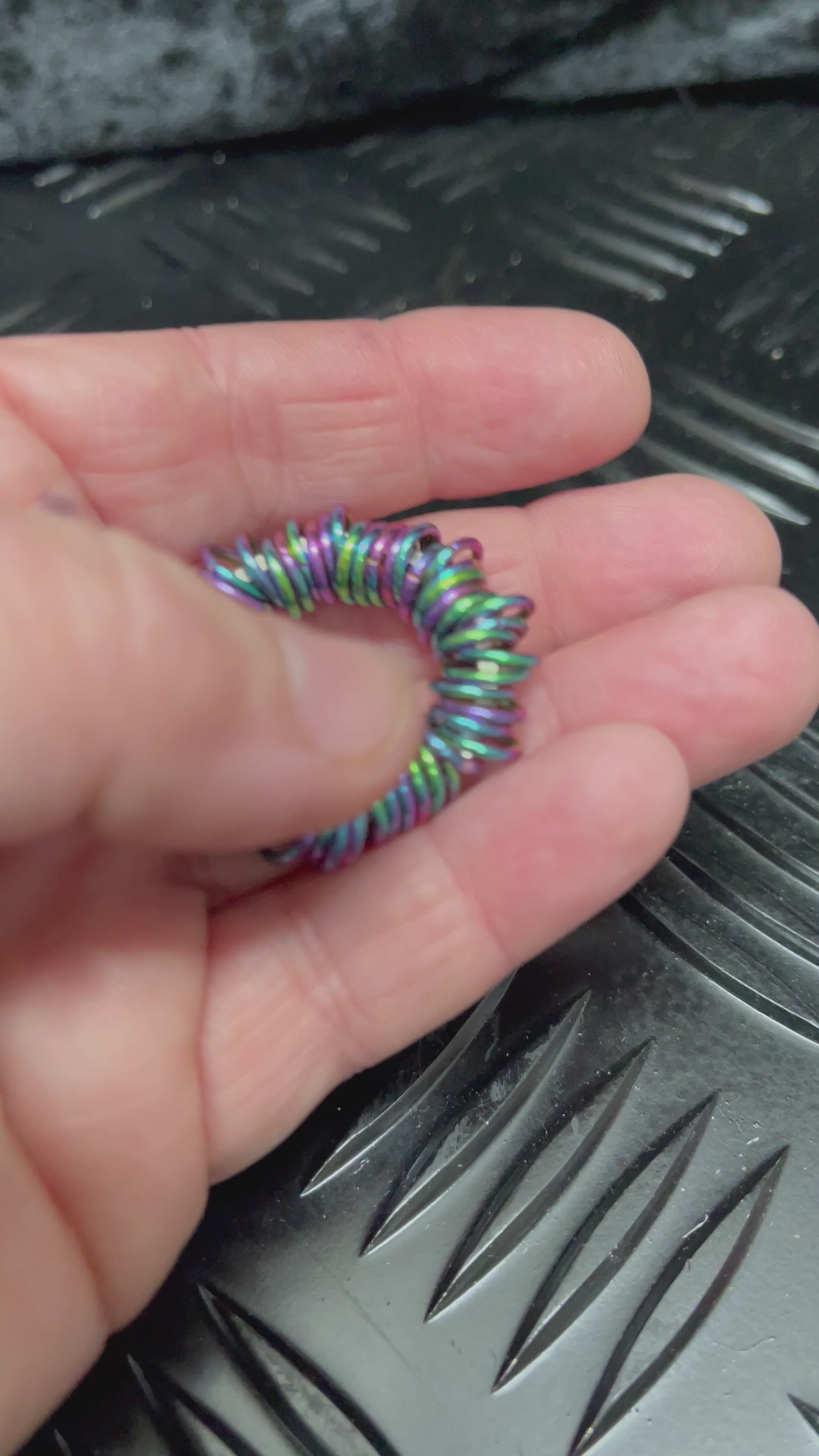 Load video: Oil Slick Small Centipede Stainless Steel Fidget