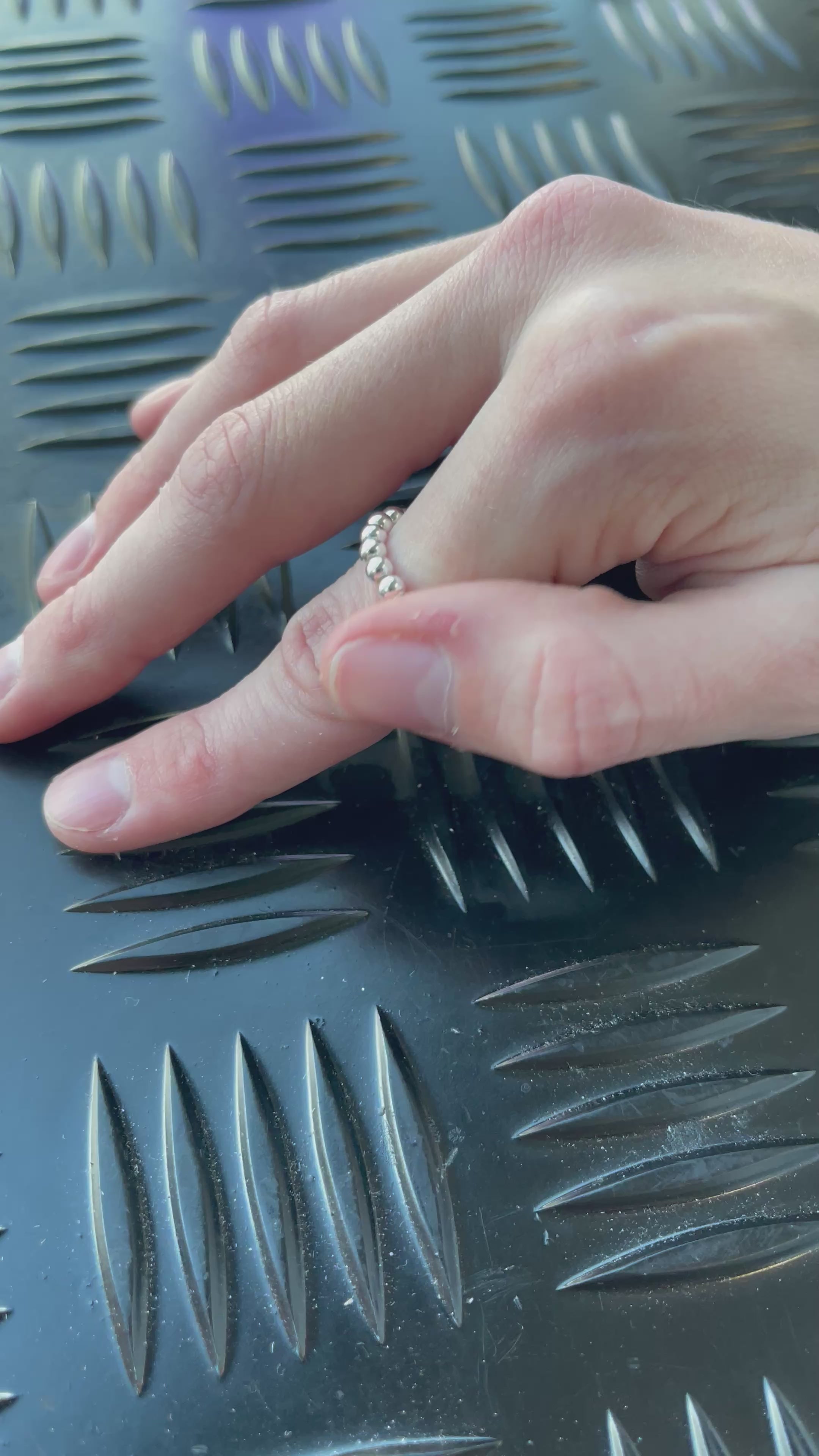 Load video: Soho Fidget Ring - Sterling Silver Adjustable with 8 Rolling Beads for Anxiety