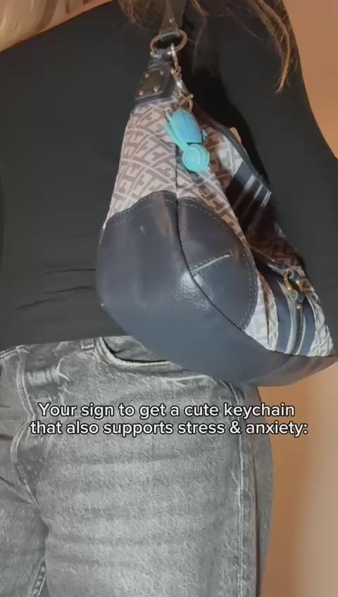 Load video: Calm Buddi Turtle Harm Minimisation Tool on Custom Kaiko Keyring