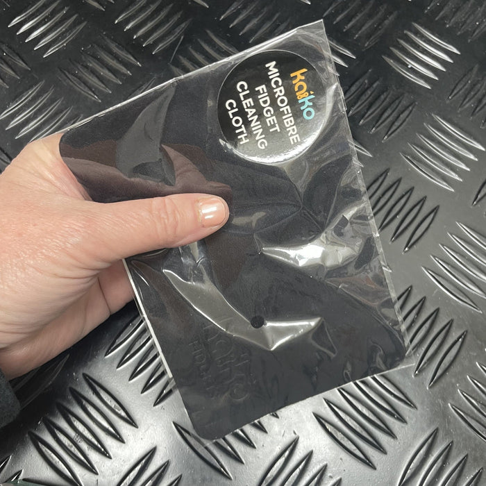 Free Fidget Microfibre Cleaning Cloth