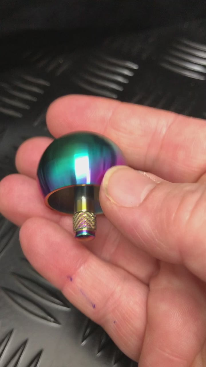 Load video: Oil Slick Atomic Spinner