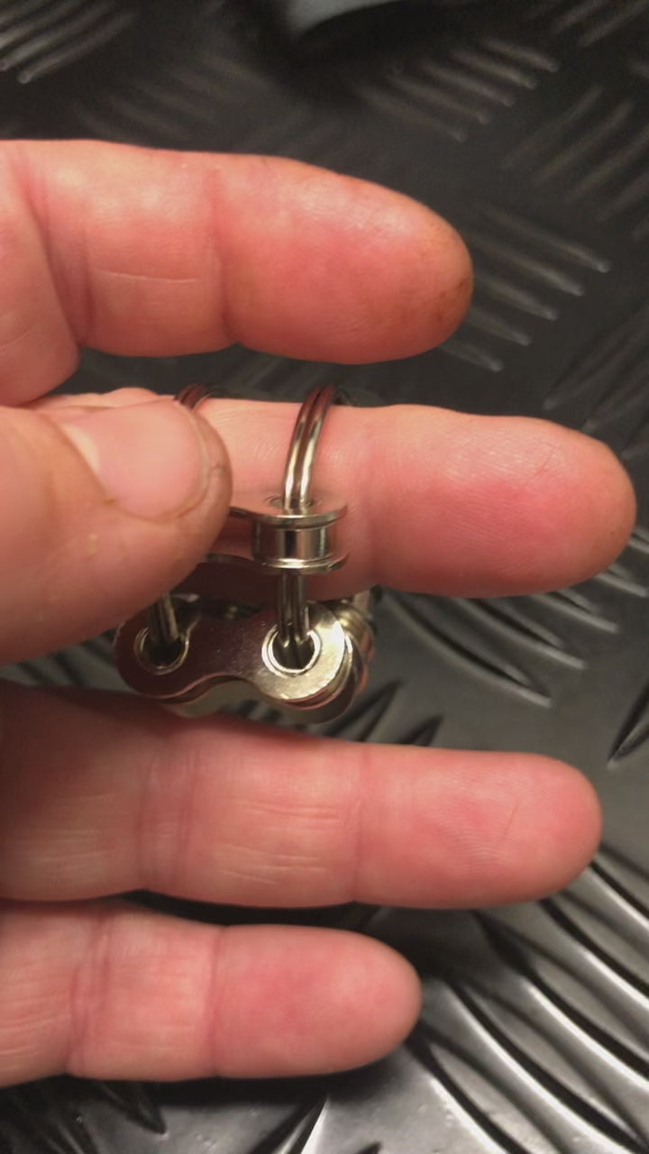 Load video: Caged Fidget