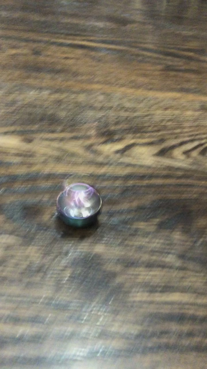 Load video: Oil Slick Atomic Spinner