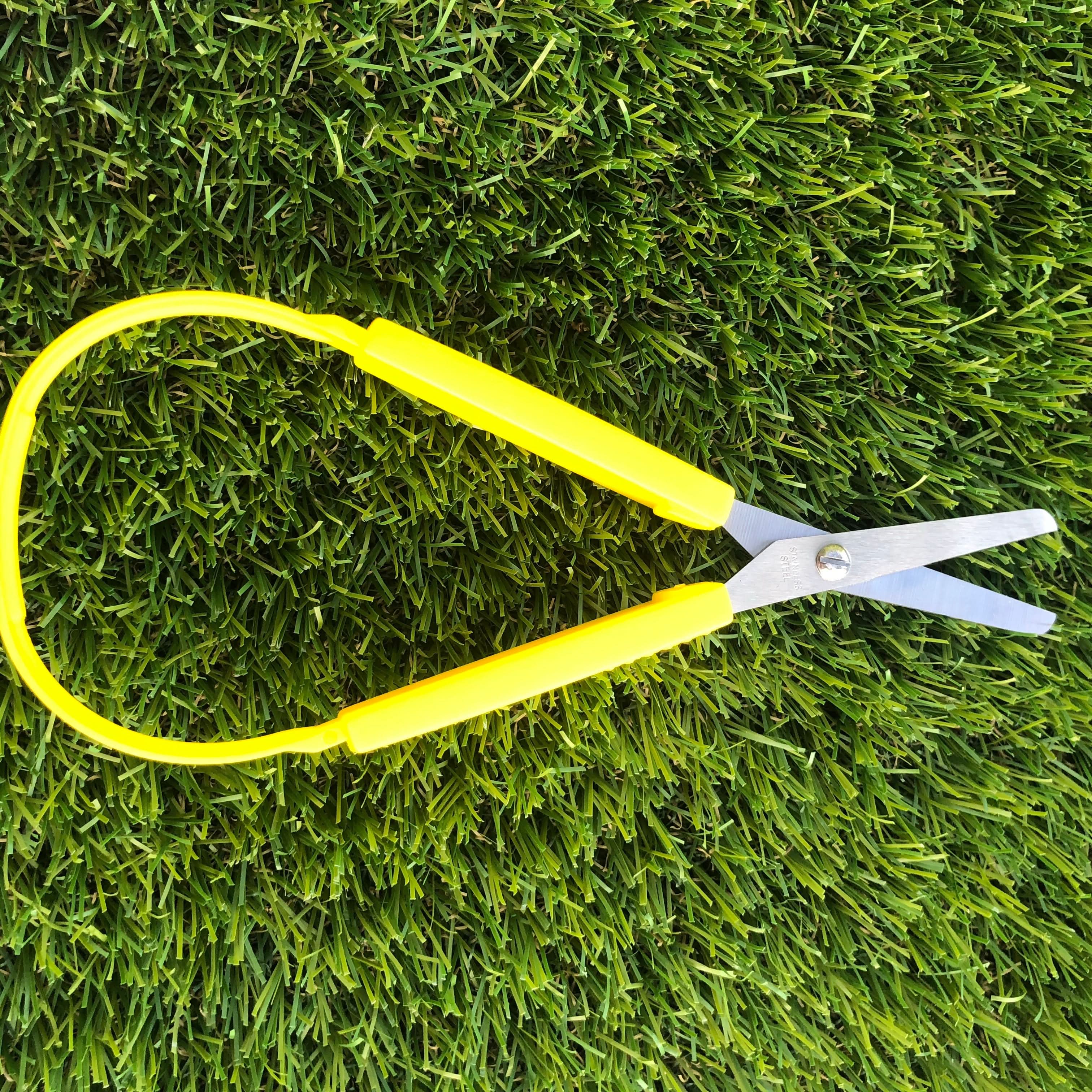 Easy Grip Self-Opening Scissors