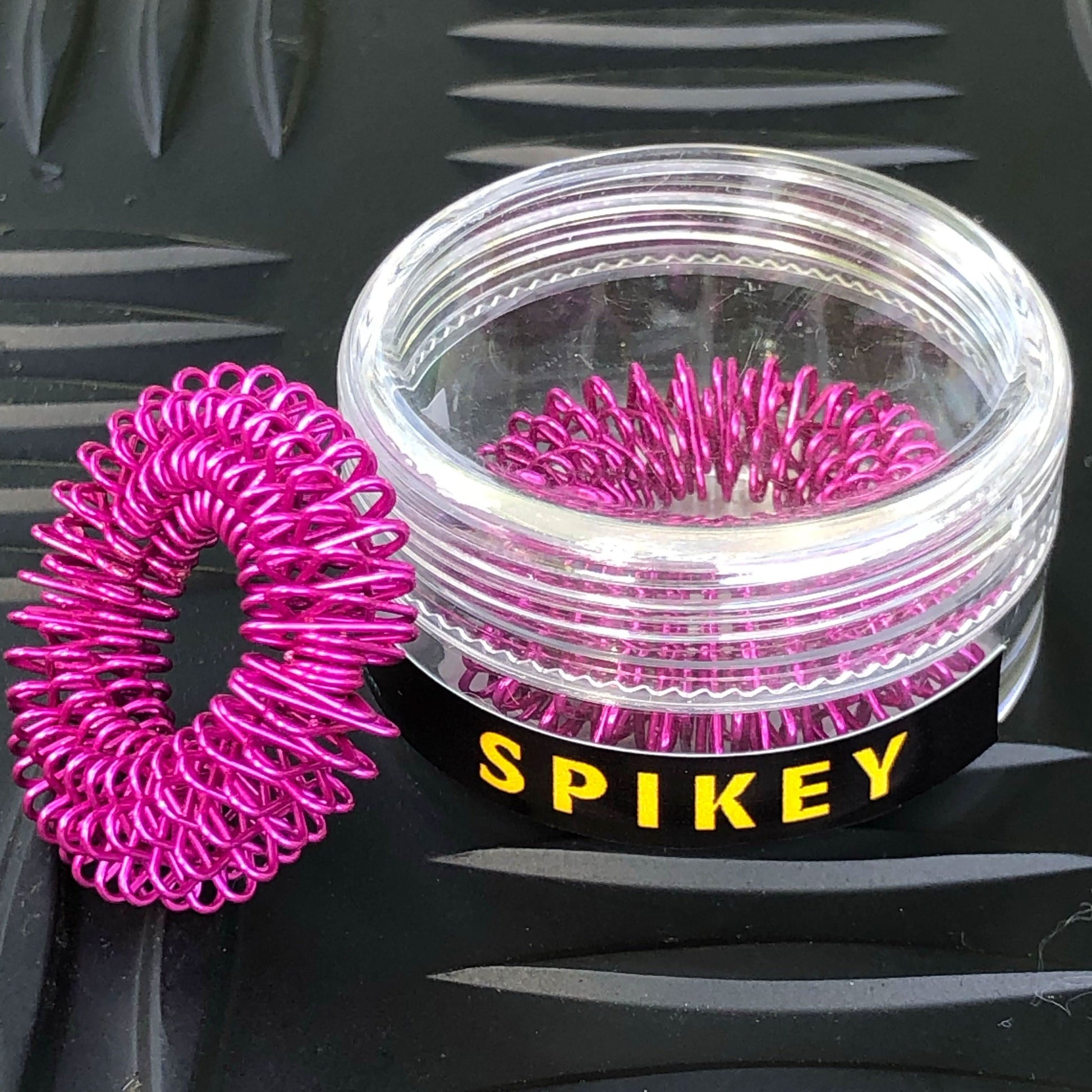 Standard Finger Spikey