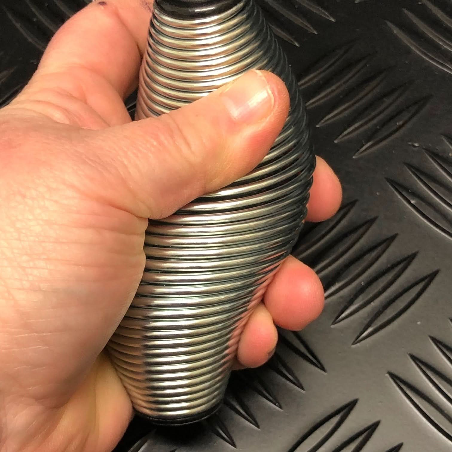 Hand Spring Grip by Kaiko