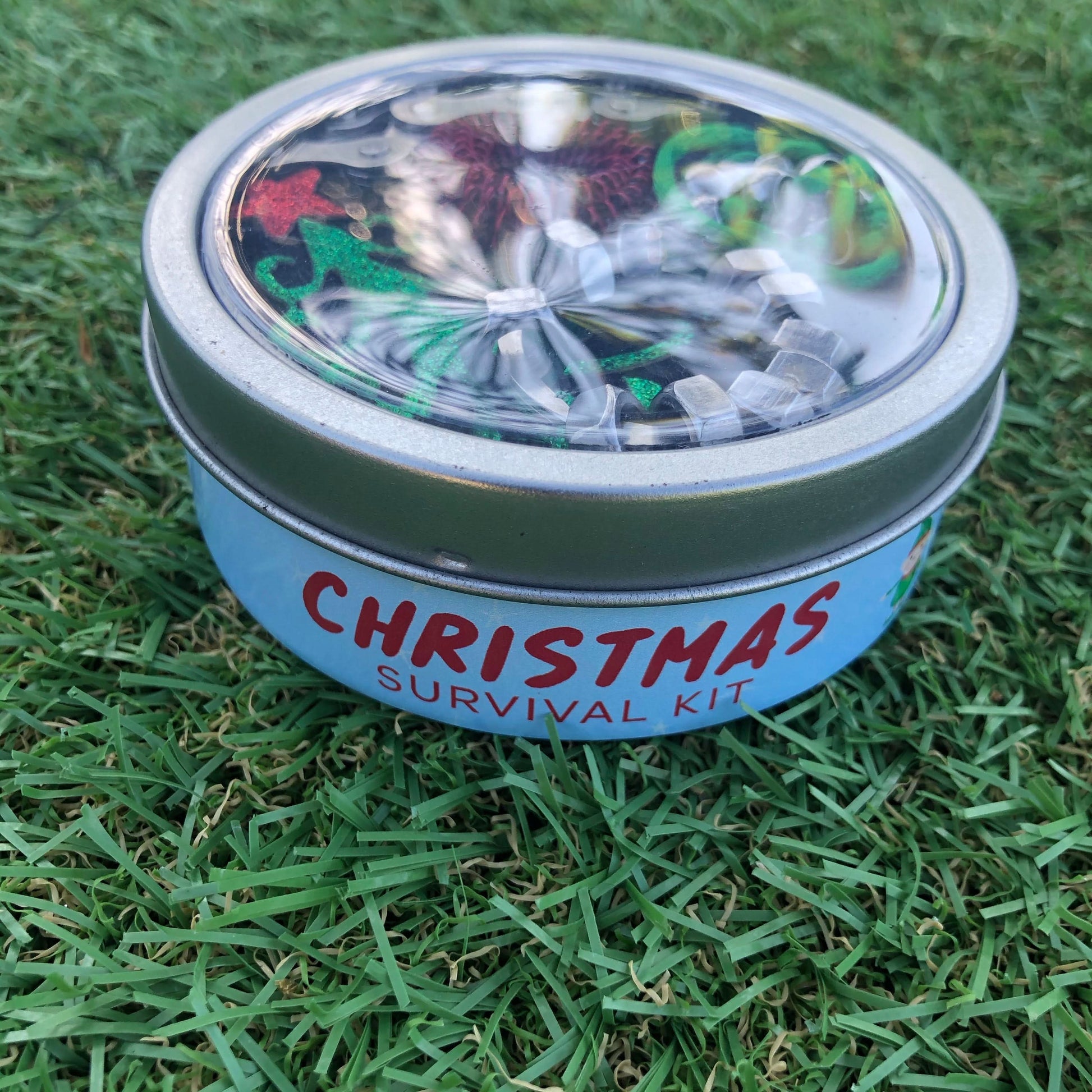 Kaiko CHRISTMAS SURVIVAL KIT