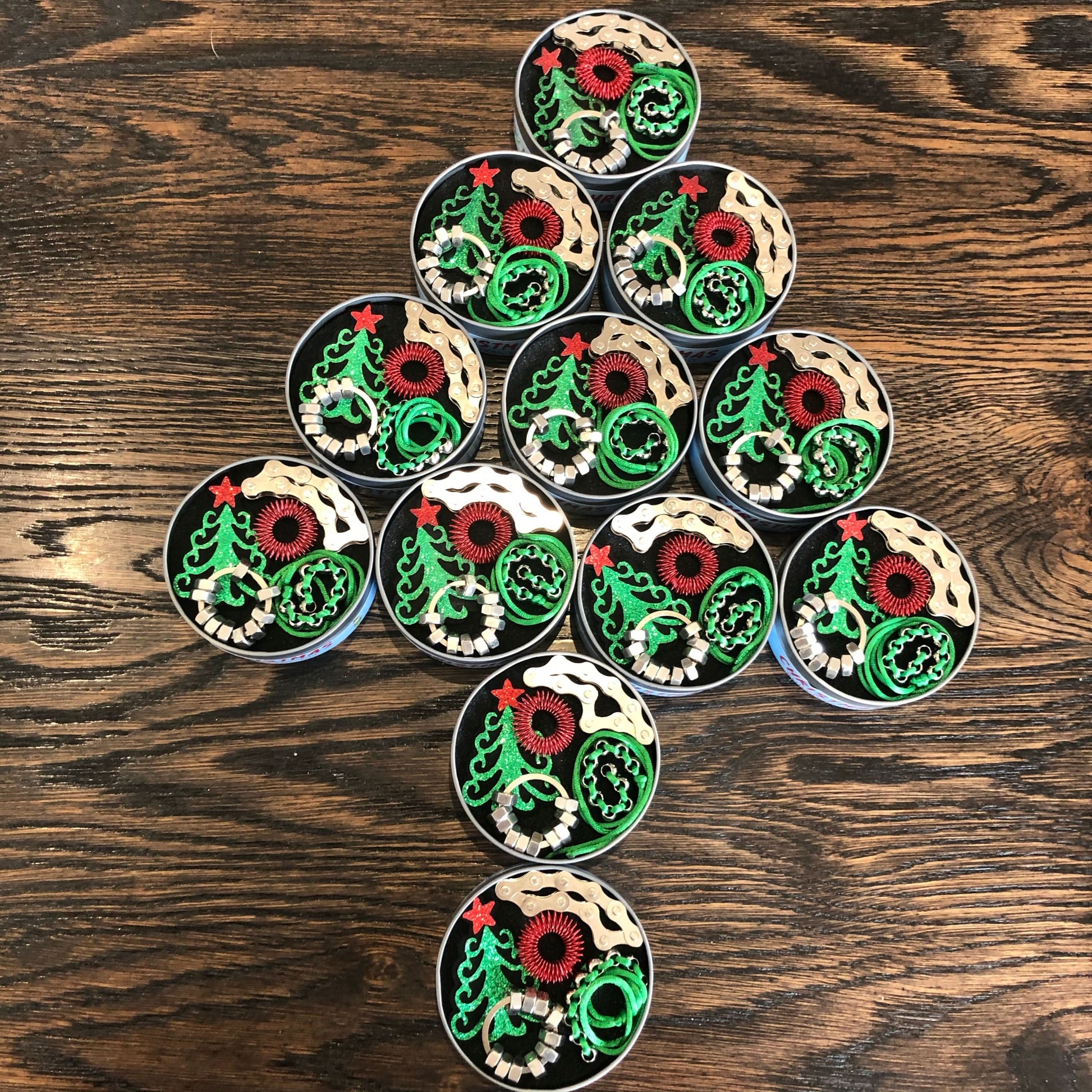 Kaiko CHRISTMAS SURVIVAL KIT